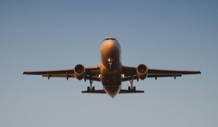 Médica Argentina Salva a Pasajera de Paro Cardíaco en Vuelo en Brasil