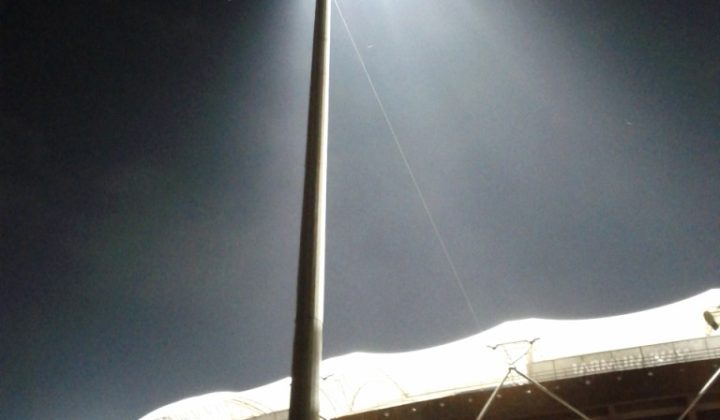 The Unseen Connection: How Technology and Data Drive Modern Football Analytics and Fan Engagement