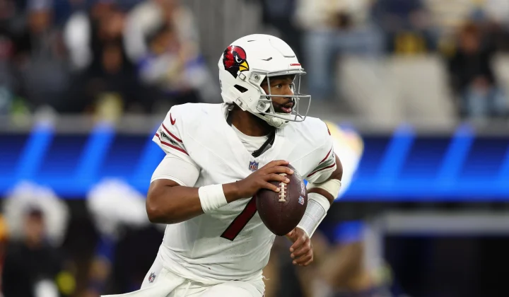 Jacoby Brissett no participa en los OTAs de los Cardinals en medio de una disputa contractual