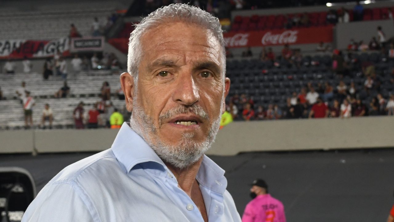 Omar Labruna fulmina a los jugadores de River: “No tienen la capacidad para ponerse la camiseta