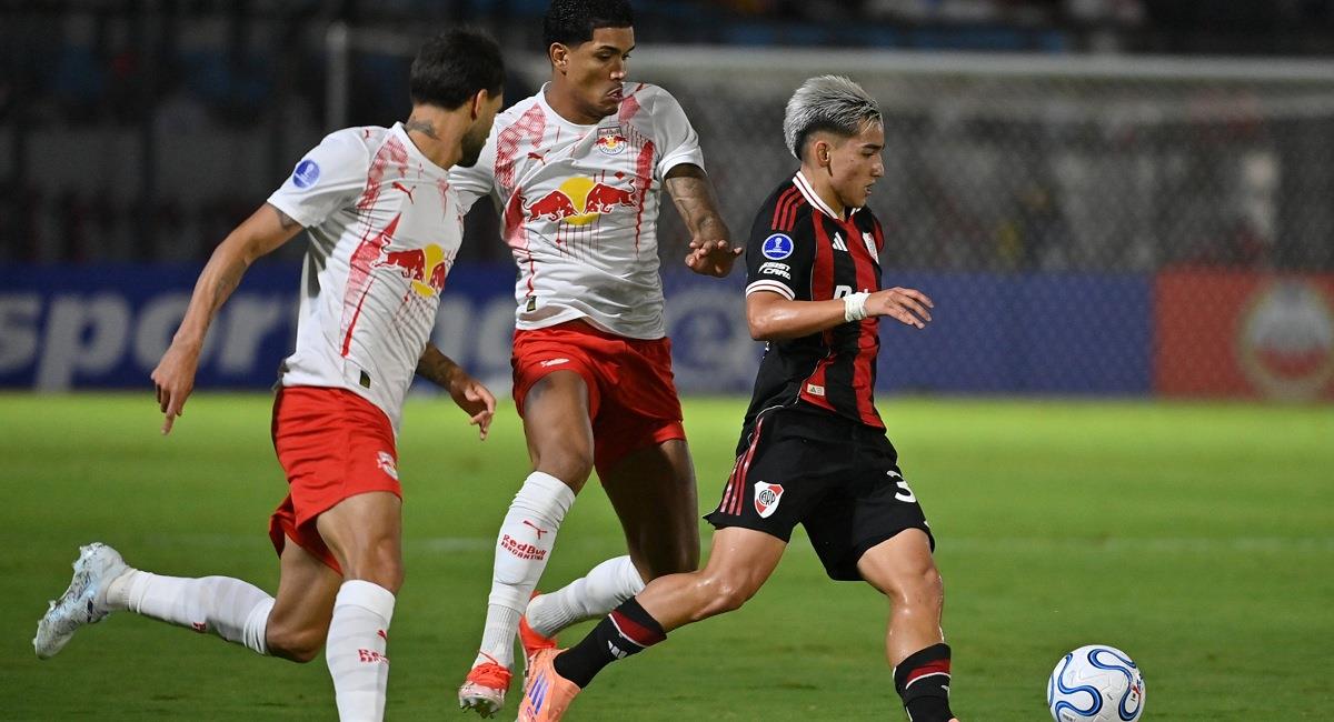 River Plate enfrenta a Bragantino por la Copa Sudamericana: Horario, TV y Formaciones