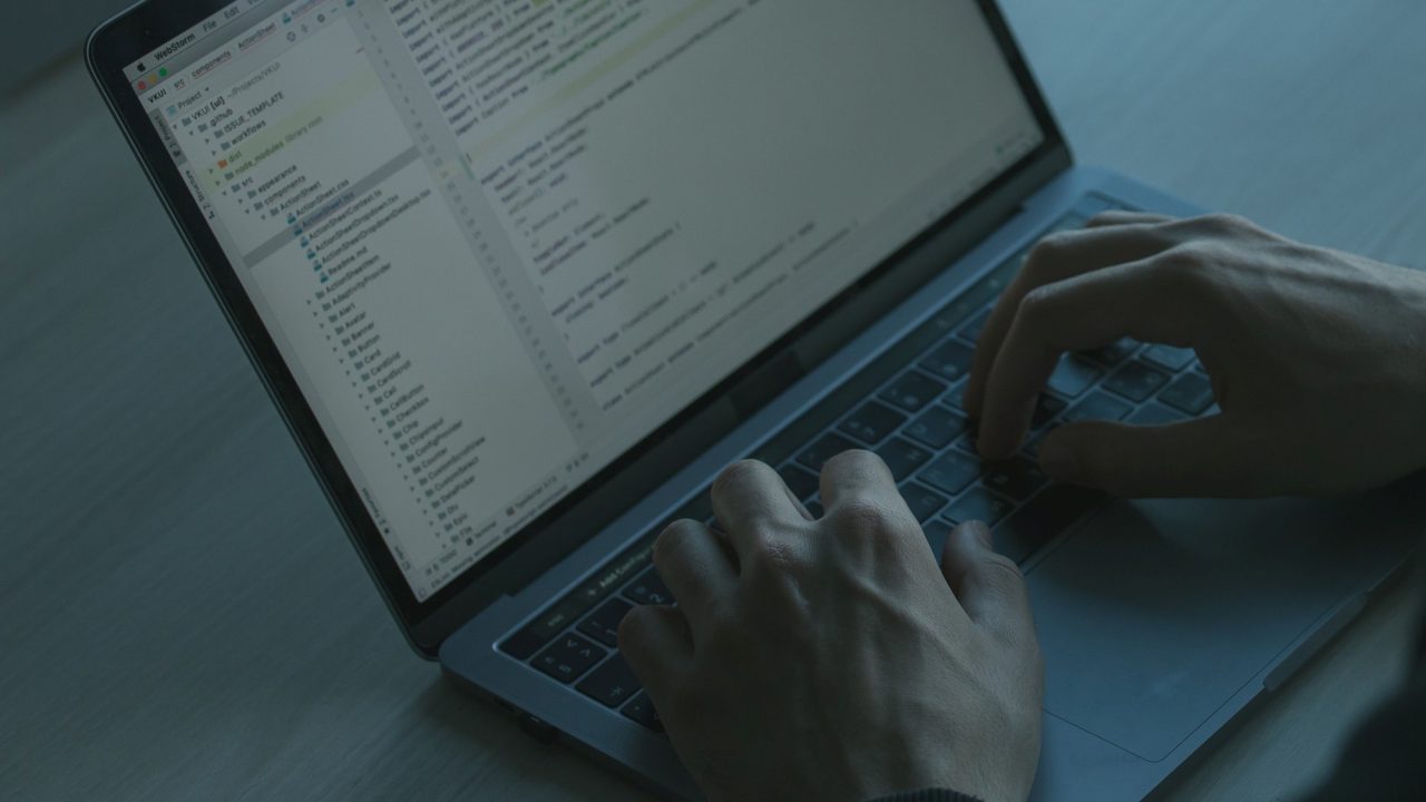Desarticulan banda de hackers que robaba datos sensibles de organismos públicos y privados