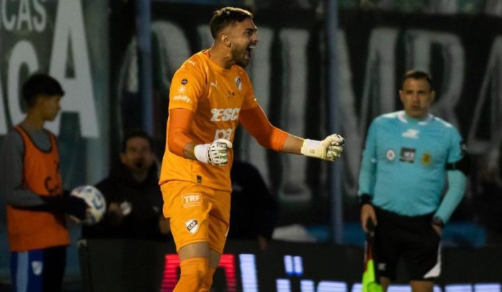 Platense avanza a octavos de Copa Argentina tras vencer a San Martín (SJ) en penales
