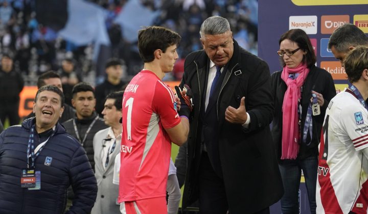 TÍTULO: River: Bronca y frustración en la premiación tras perder la final