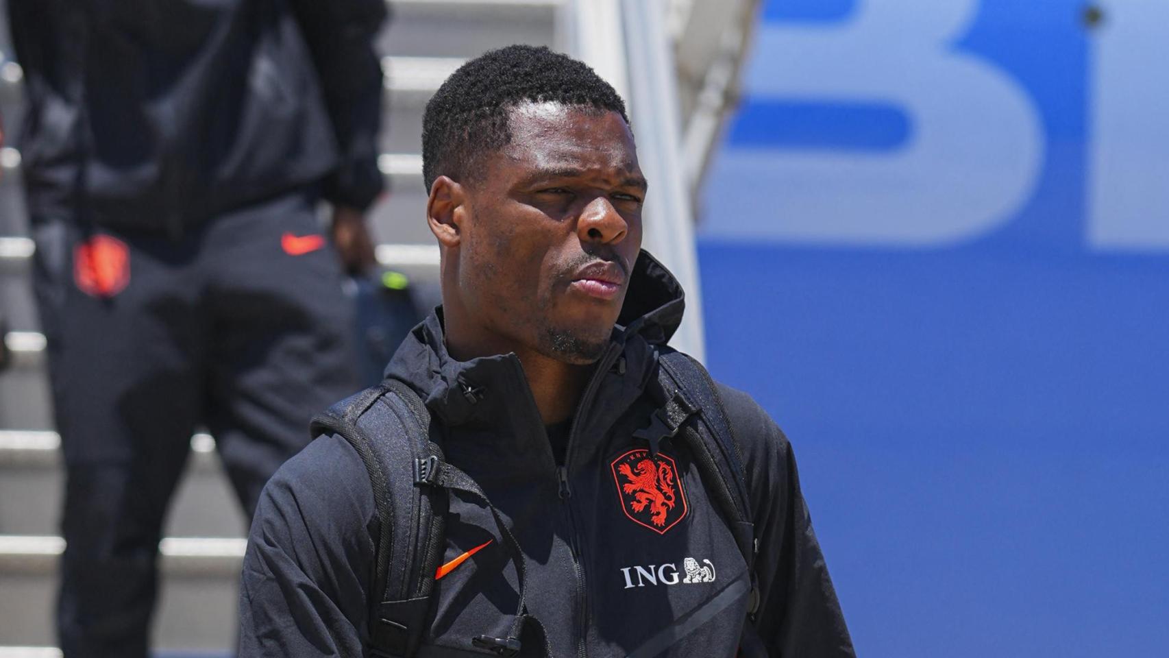 Denzel Dumfries, jugador del Real Madrid, en acción durante un partido.