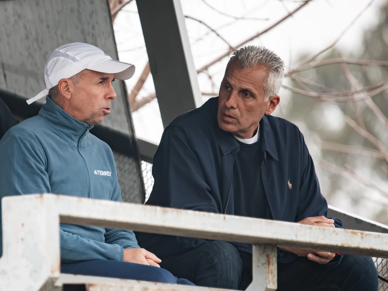 El entrenador Gustavo Álvarez al frente del equipo de San Lorenzo.