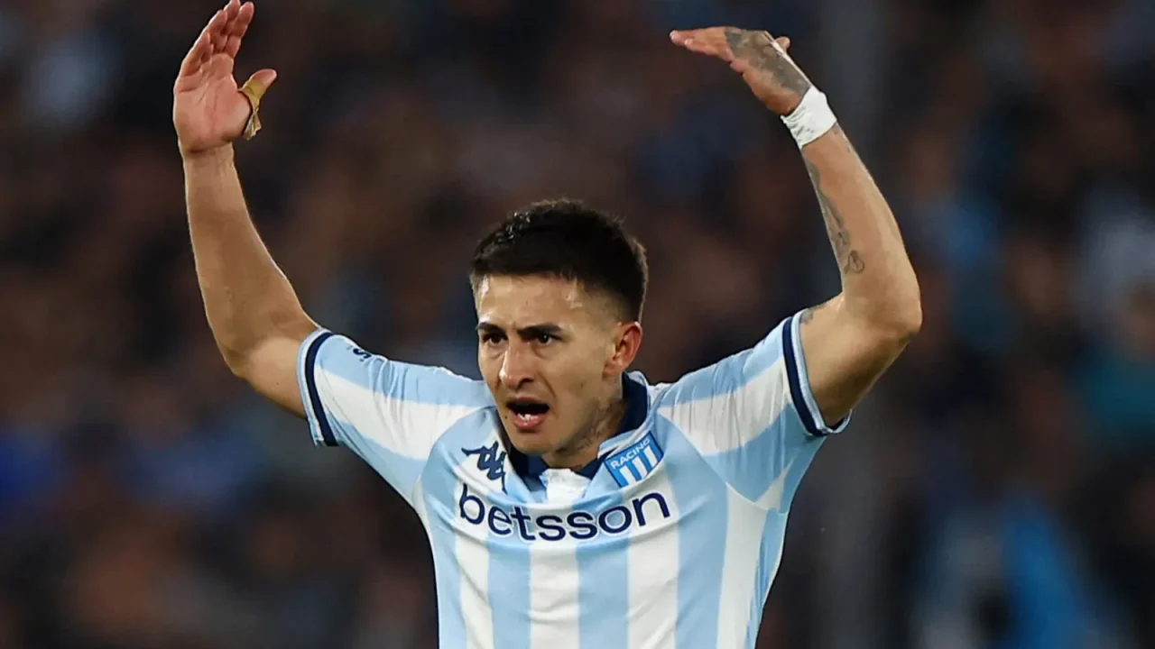 Racing busca un reemplazo para Gabriel Rojas ante su posible salida a Cruzeiro