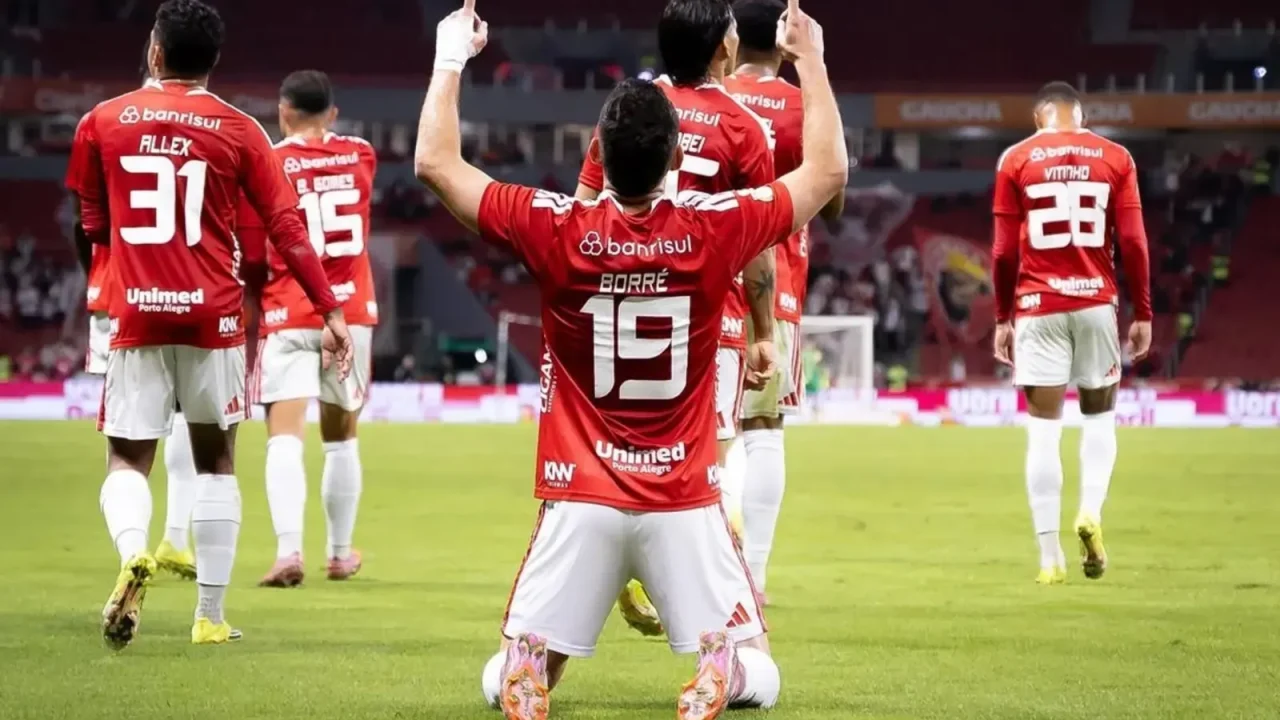 River Plate ha puesto sus ojos en un viejo conocido para reforzar su delantera de cara al segundo semestre del año. Según informes, el club