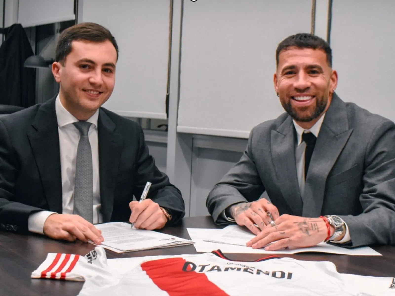 Nicolás Otamendi, nuevo jugador de River Plate