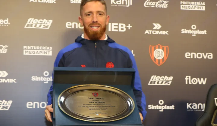 El nombre de Iker Muniain pica en punta para convertirse en el próximo director técnico de San Lorenzo. Tras la reciente renuncia de Gustavo