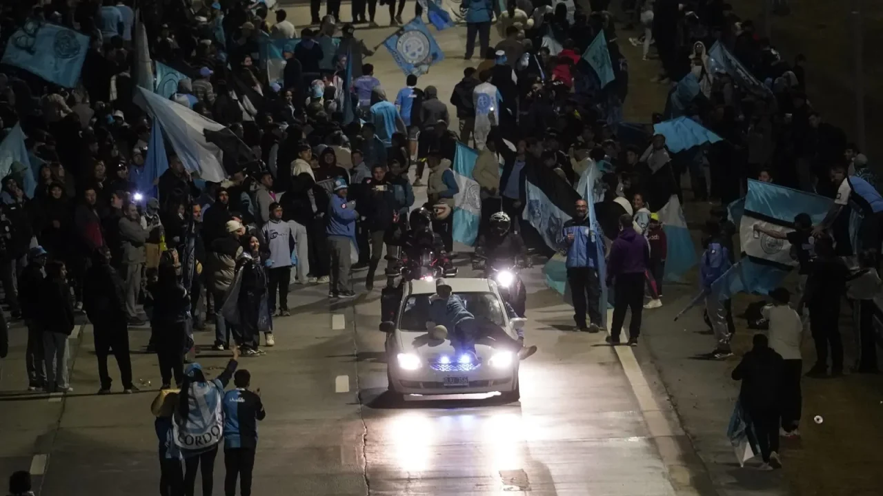 La conquista de la primera estrella en Primera División por parte de Belgrano desató una eclosión de alegría en Córdoba, una ciudad que se t