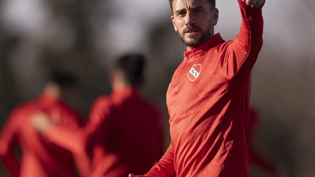 Federico Mancuello rescinde su contrato con Independiente y dona deuda para inferiores