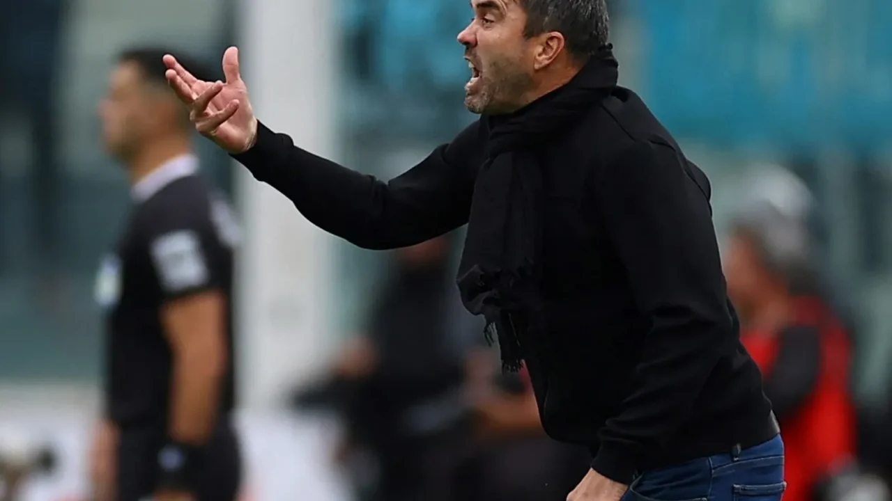 Eduardo Coudet, contra las cuerdas: expulsión y posible sanción en River
