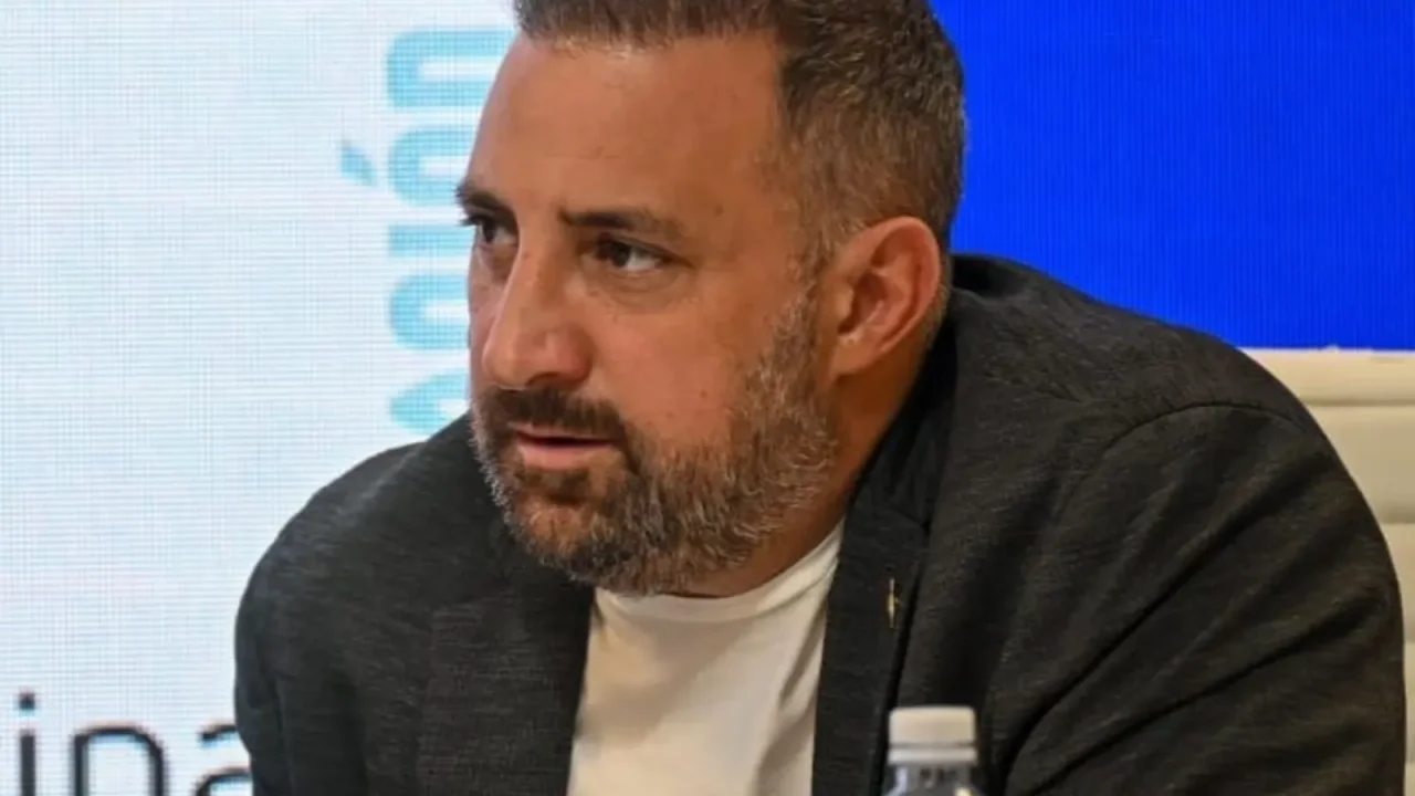 Cristian Malaspina, presidente de Argentinos Juniors, manifestó su profundo descontento con Sergio “Chiquito” Romero, a quien consideró que