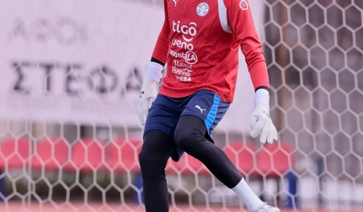 Valencia apunta a un titular de San Lorenzo: Orlando Gill, en la mira del club español