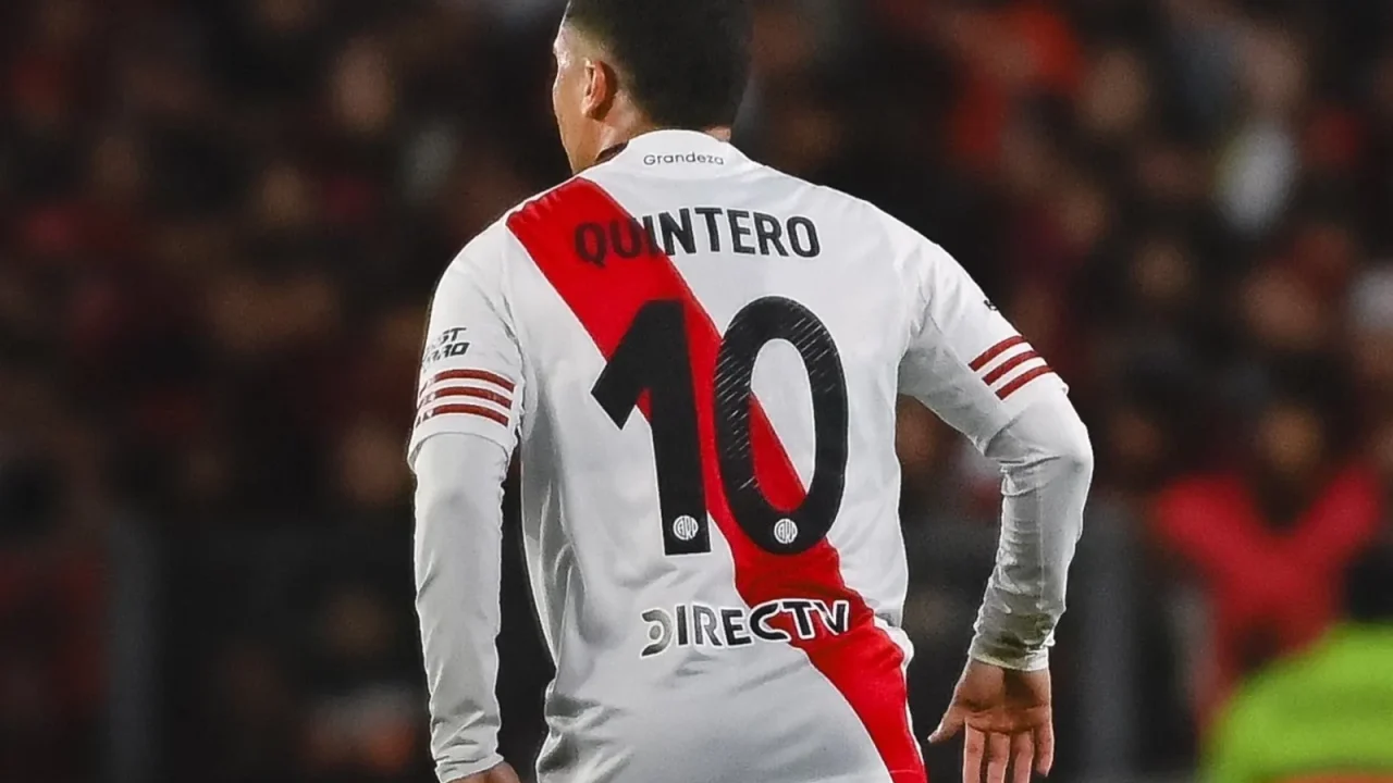 ¿Se va Juanfer Quintero? El futuro incierto de los héroes de Madrid en River