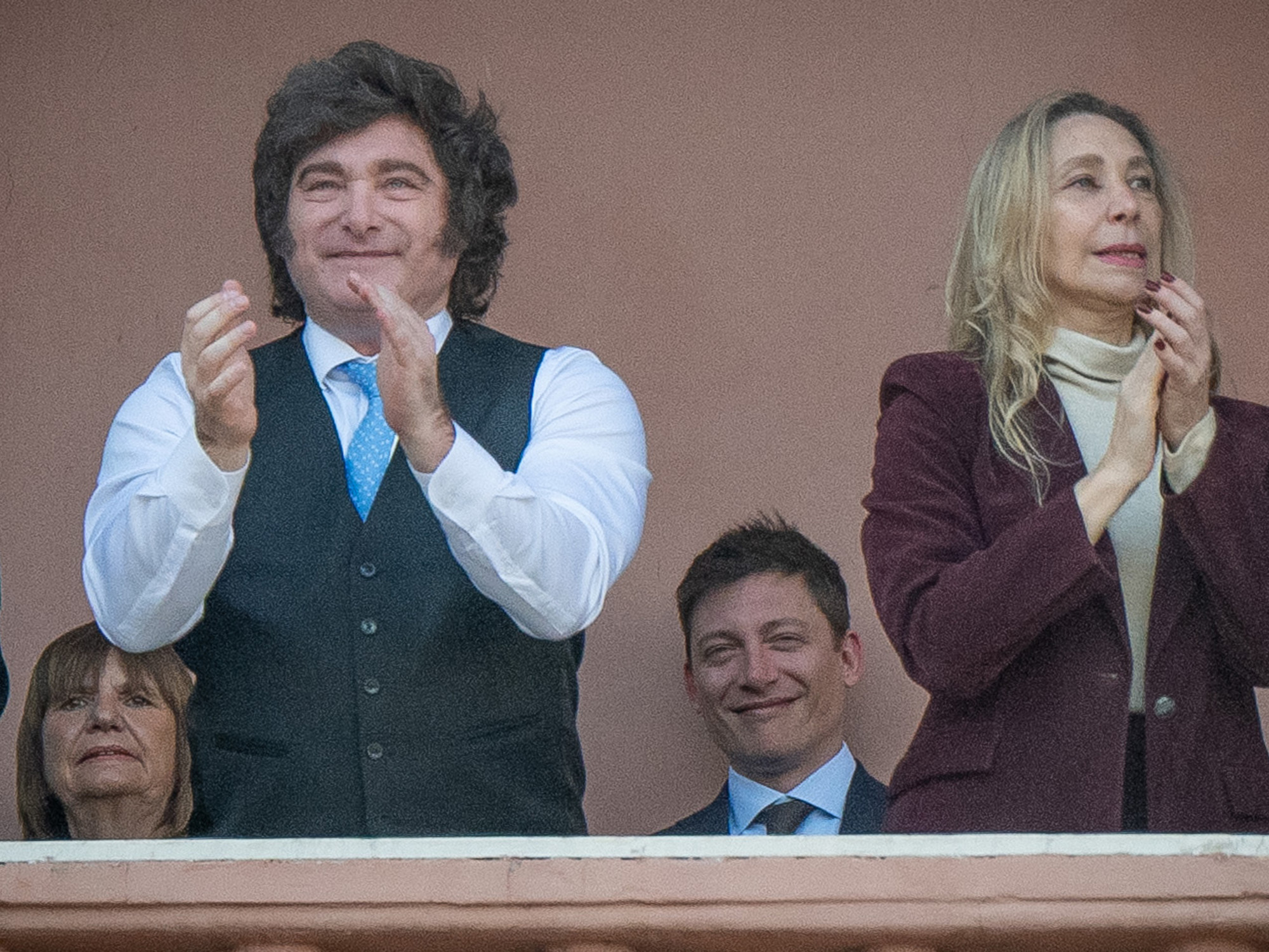 Patricia Bullrich y Javier Milei en una reunión