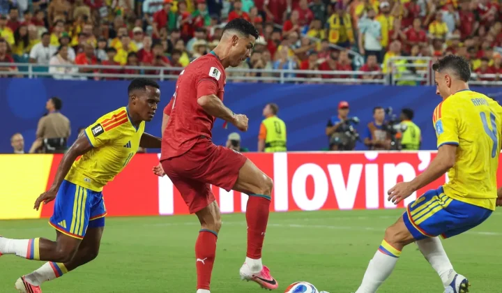 El defensor de Independiente, Santiago Arias, fue una de las figuras destacadas en el reciente empate de la Selección Colombia frente a Port