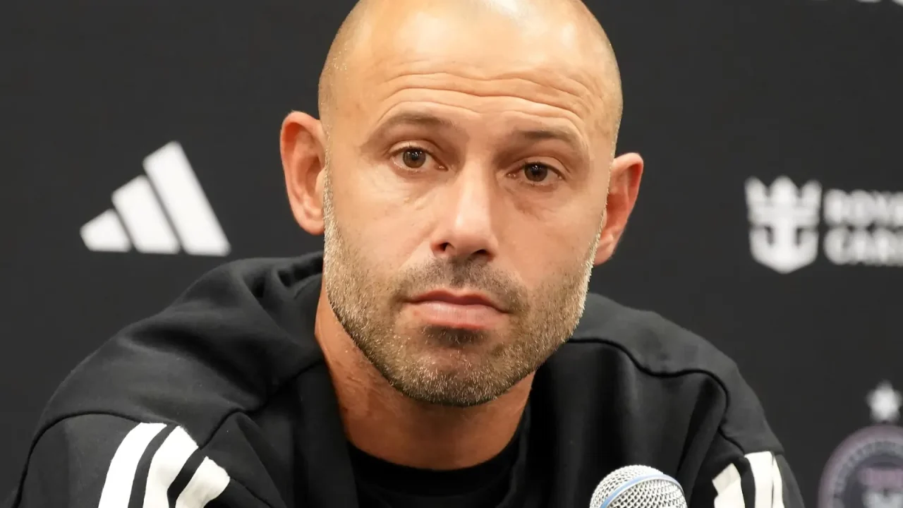 Javier Mascherano suena como posible reemplazo de Almirón en Rosario Central