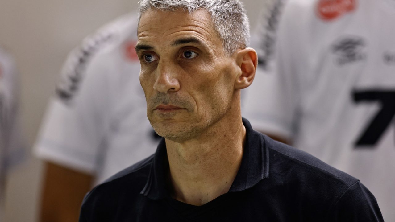 Juan Pablo Vojvoda será el nuevo director técnico de Racing