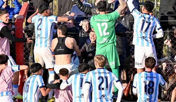 La Academia clasificó a las semifinales del Torneo Proyección de Reserva tras un dramático encuentro disputado en Villa Domínico, donde logr