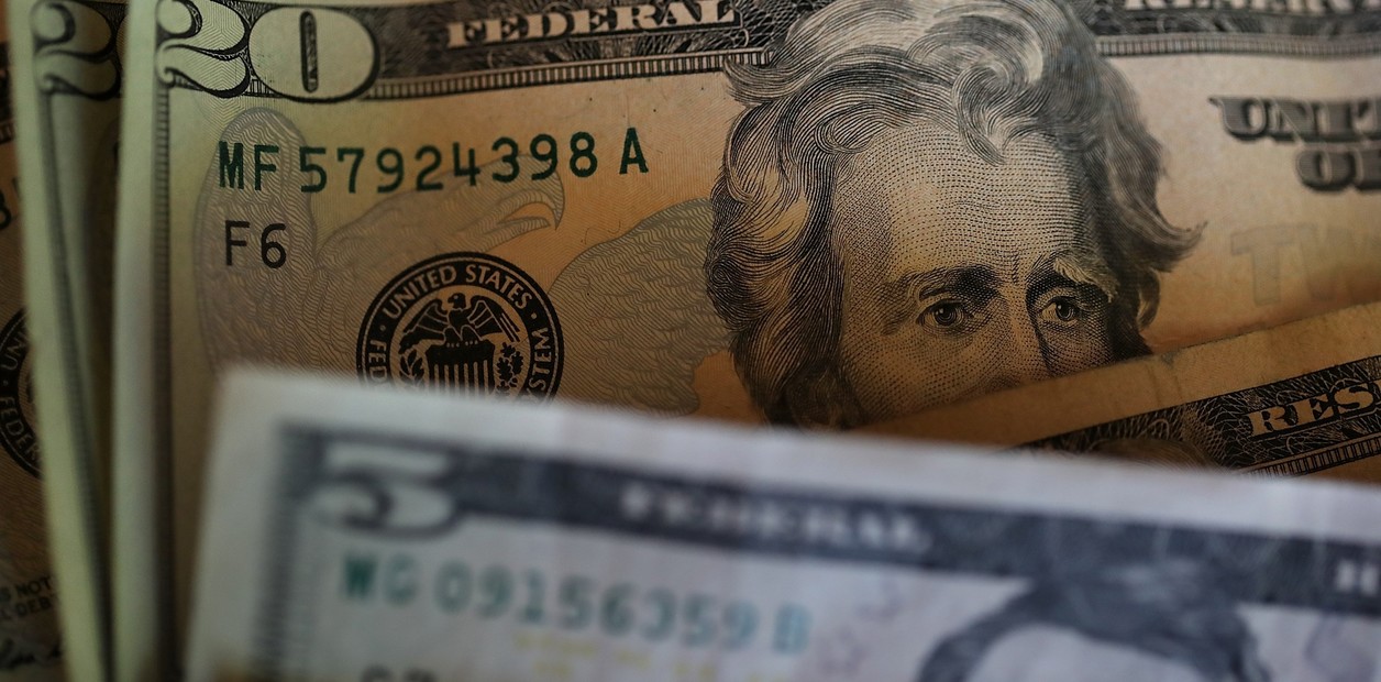 Dólar Blue Hoy: Cotización y Evolución al 1 de Junio de 2026
