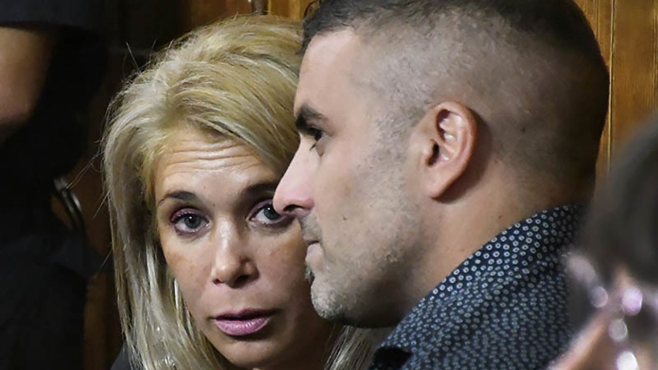 Hermana de capo narco, con prisión domiciliaria, fue detenida en Rosario con un arma