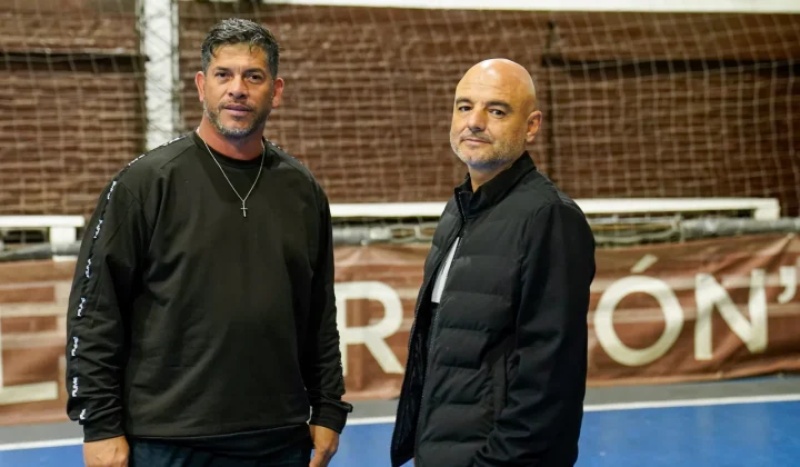 El ciclo de Rubén Darío Insúa al frente de Barracas Central ha llegado a su fin. El club inició formalmente la búsqueda de un nuevo director