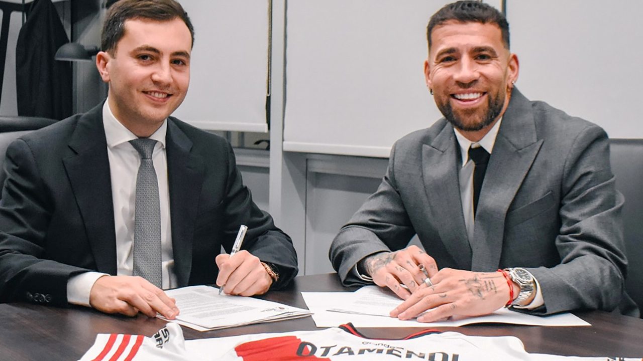 La llegada de Nicolás Otamendi a River Plate generó un gran impacto en el fútbol argentino, y el defensor ha revelado ahora los detalles que