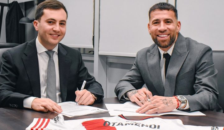 La llegada de Nicolás Otamendi a River Plate generó un gran impacto en el fútbol argentino, y el defensor ha revelado ahora los detalles que