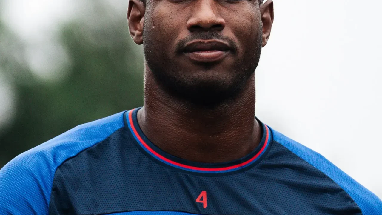 El futuro de Jhohan Romaña en San Lorenzo pende de un hilo ante el presunto interés de Boca Juniors. Según trascendió, el club de la Ribera