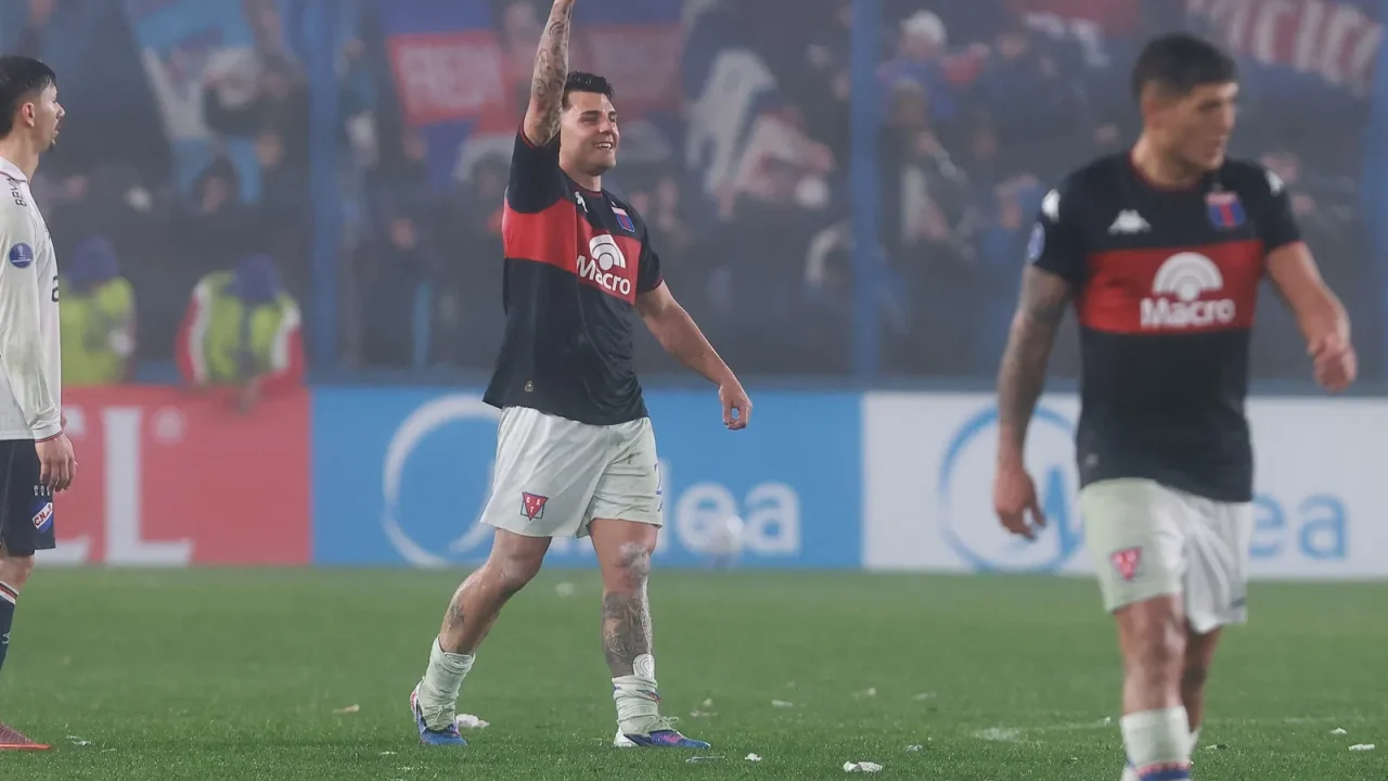 Tigre golea a Nacional en Montevideo y encamina su pase en la Sudamericana