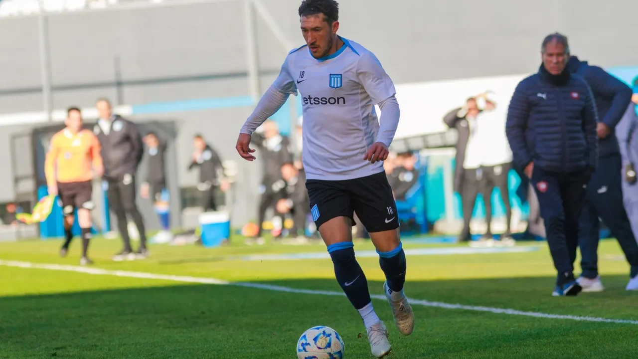 El equipo de Juan Pablo Vojvoda continúa su preparación de cara a la próxima temporada con un amistoso ante Cerro Porteño.