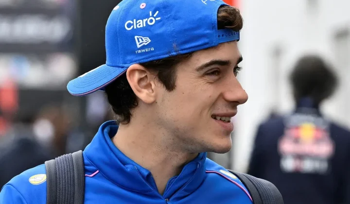 El piloto argentino de Fórmula 1, Franco Colapinto, vivió un fin de semana de doble celebración. Mientras sumaba puntos importantes en el Gr