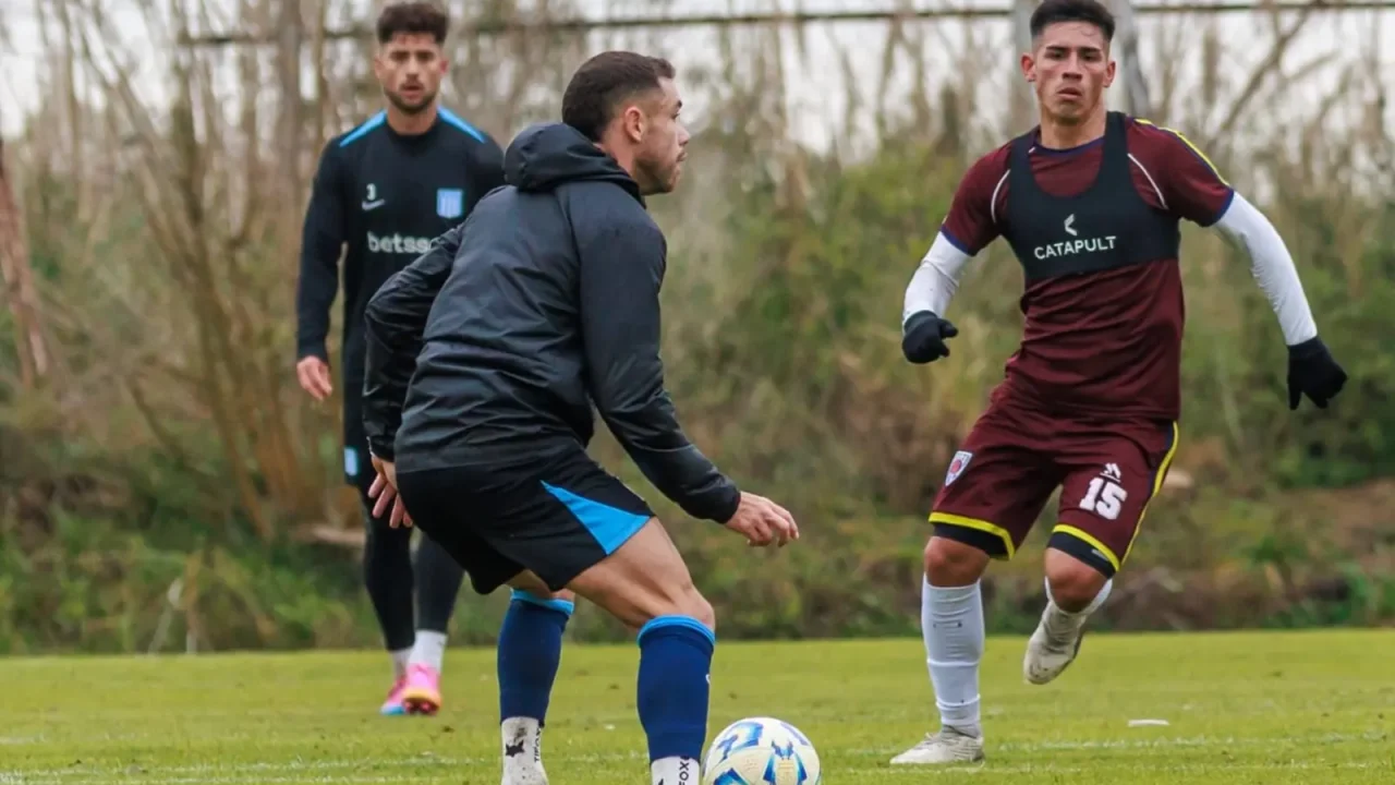 Racing inicia la pretemporada con un amistoso ganado y primeras impresiones para Vojvoda