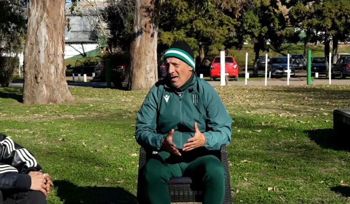 Pedro Troglio y la política: “Defiendo mis ideas porque es una forma de mantener a mis viejos vivos