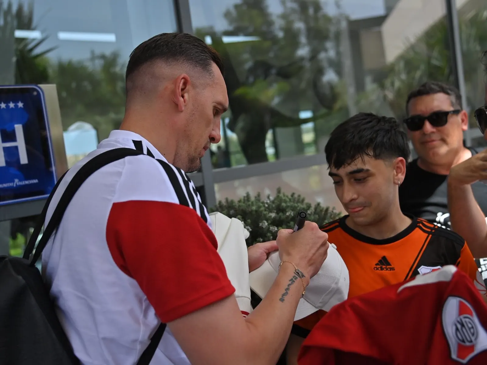Franco Armani, arquero de River Plate, durante un partido.