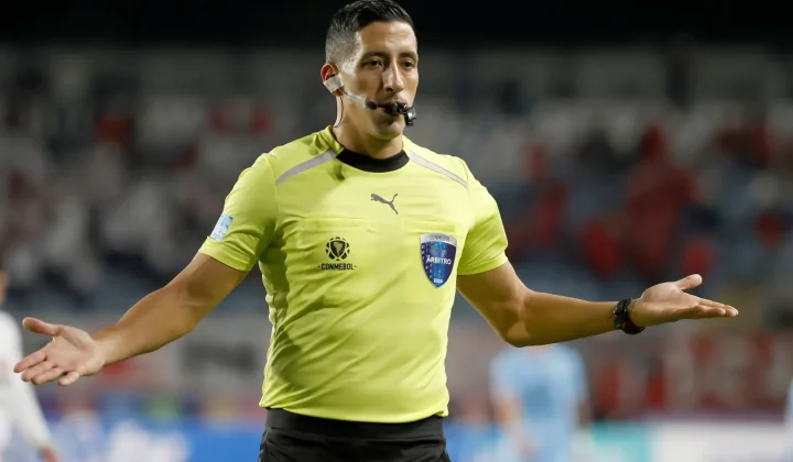 La Asociación del Fútbol Argentino (AFA) ha oficializado la designación de Yael Falcón Pérez como árbitro principal para la final del torneo