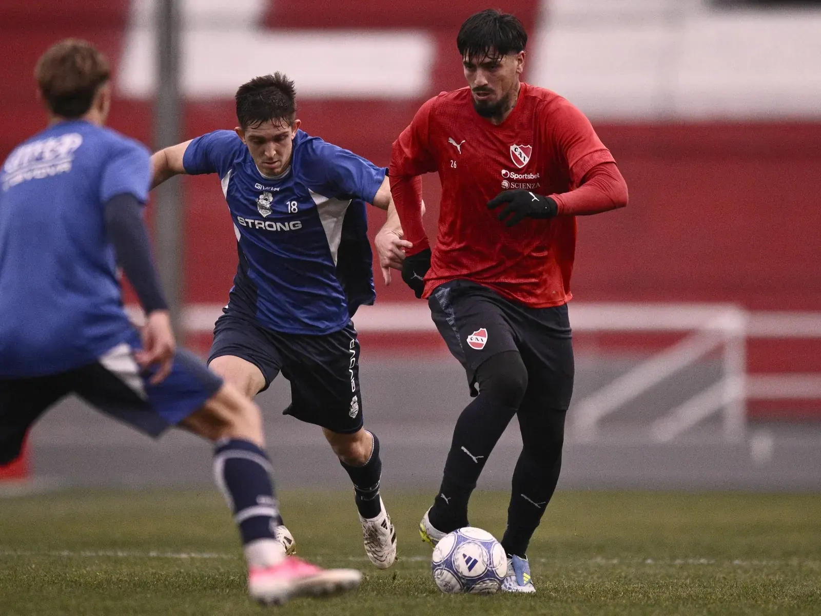 Imanol Machuca y Kevin Lomónaco, protagonistas del mercado de pases de Independiente