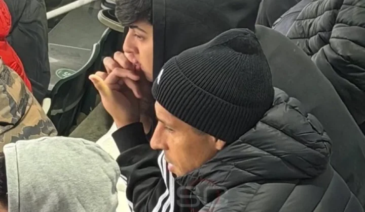 Enzo Pérez, una figura histórica para River Plate, sorprendió este viernes al hacerse presente en la final de la Reserva entre su exequipo y