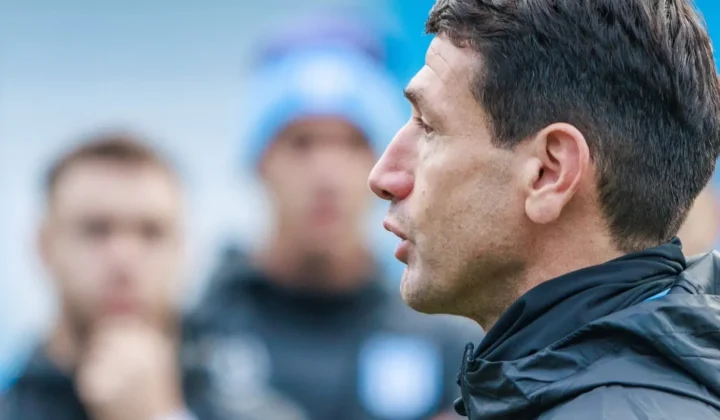 Sebastián Romero asumió como DT interino de Racing: estilo y juveniles promovidos