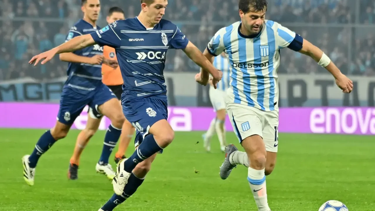 Racing rechazó una oferta de Vasco da Gama por Santiago Sosa y pide 10 millones de dólares