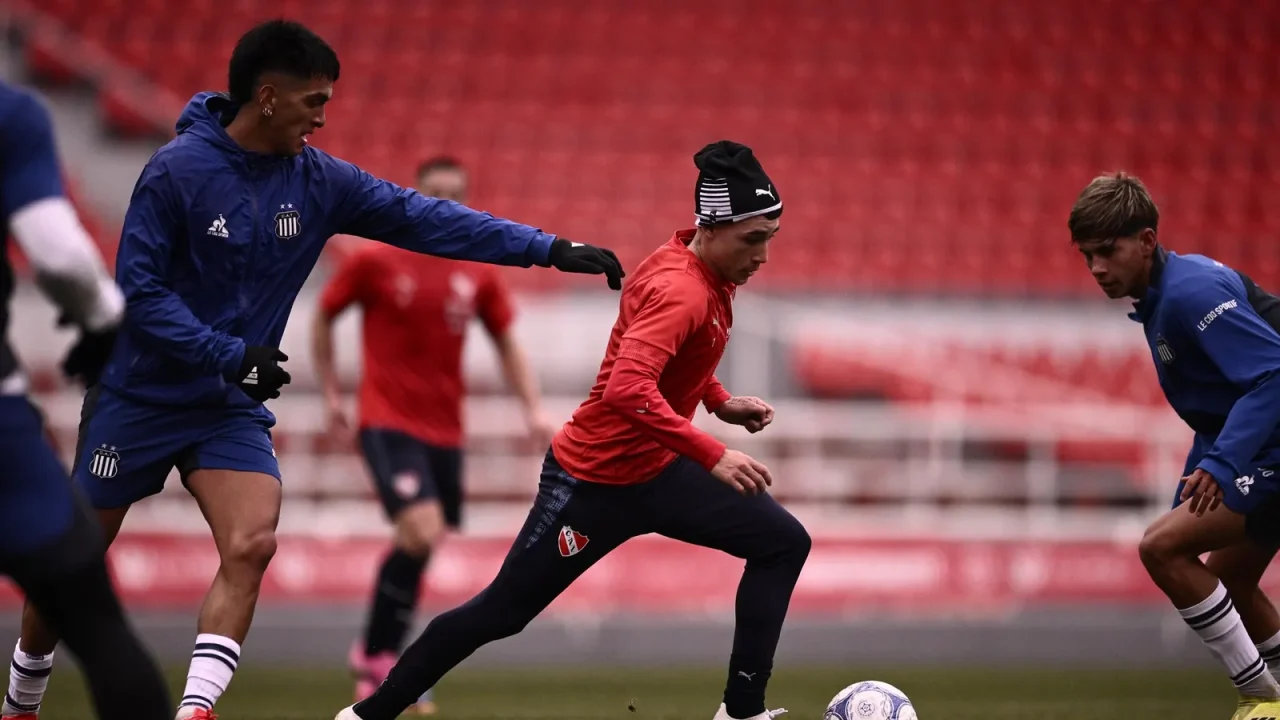 Independiente inició su camino en la pretemporada con un empate 1-1 frente a Talleres en el Estadio Libertadores de América-REB. El partido,