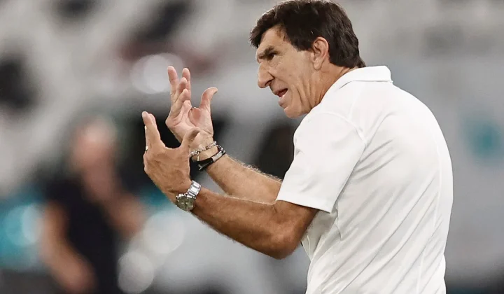 El técnico de Racing, Gustavo Costas, recibió una noticia alentadora de cara al compromiso de Copa Sudamericana contra Caracas FC. El volant