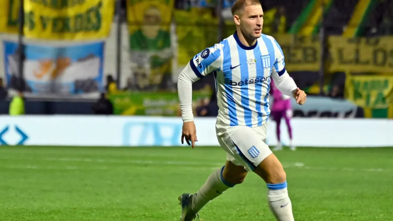 El mediocampista Matko Miljevic se erigió como la gran figura en el contundente triunfo de Racing Club sobre Defensa y Justicia por la Copa