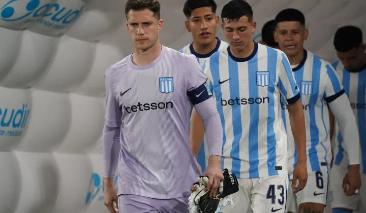 Los puntajes de Racing en el triunfo clave ante Sarmiento: Escudero y Maravilla Martínez, las figuras